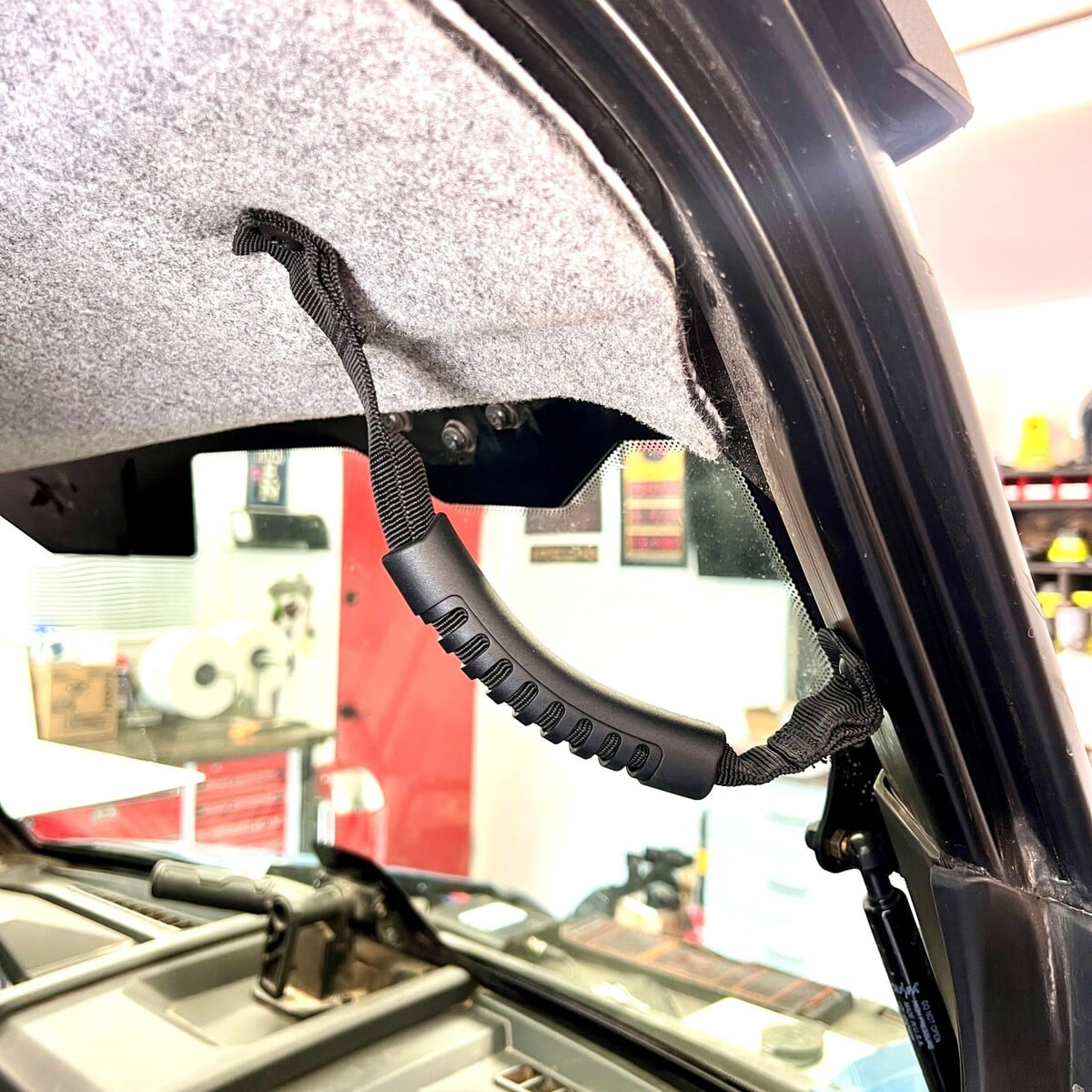 Polaris Xpedition Front A-Pillar Grab Handle with Installation Hardware - Image 7