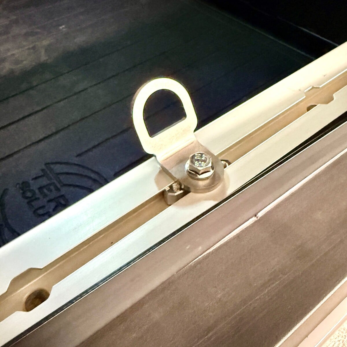 HD Stainless Steel D-Link Tab - Image 2