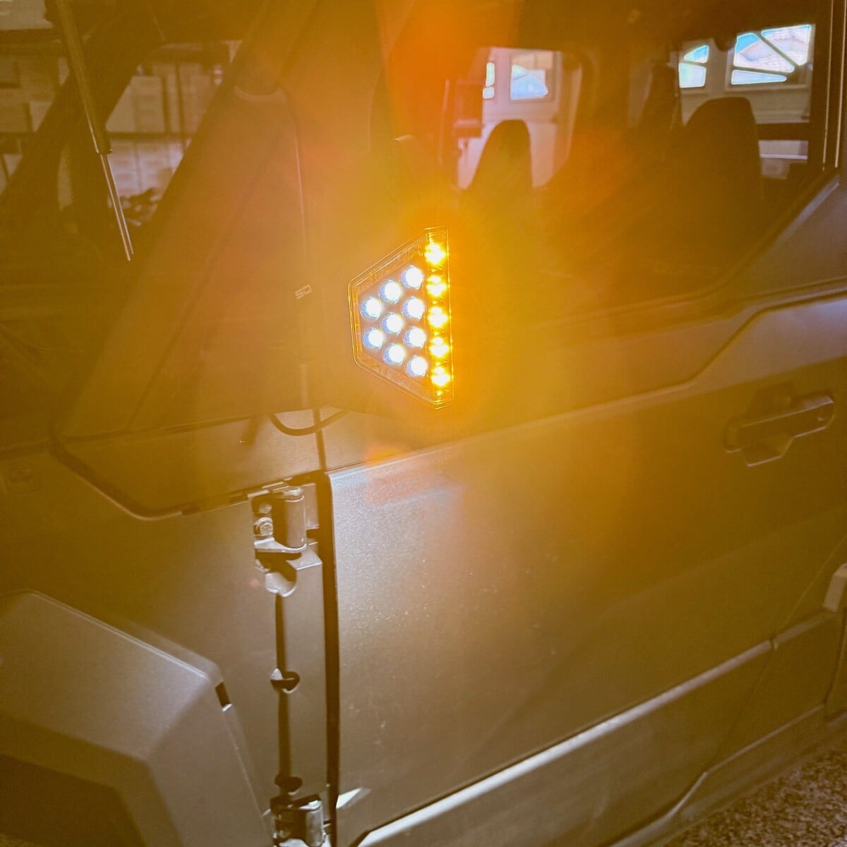 Polaris Xpedition Lighted Mirror with Adapter Kit - Image 8