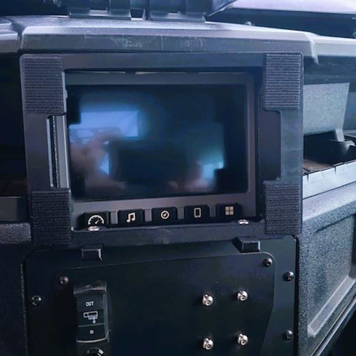 Polaris General Center Dash iPad/Tablet Mount - Image 4
